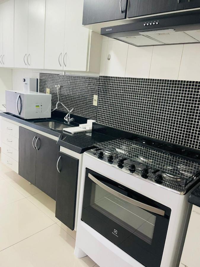 וילה ולייה Lindo Apartamento Na Praia Da Costa מראה חיצוני תמונה